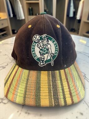 Vintage Boston Celtics Mitchell & Ness Hardwood Classic Panel Snapback Hat